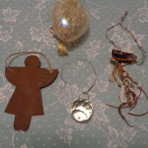 GOLDEN CHRISTMAS ORNAMENT METAL ANGEL DISCO CRYSTAL BALL BEADED ORN LOT - Picture 5 of 10